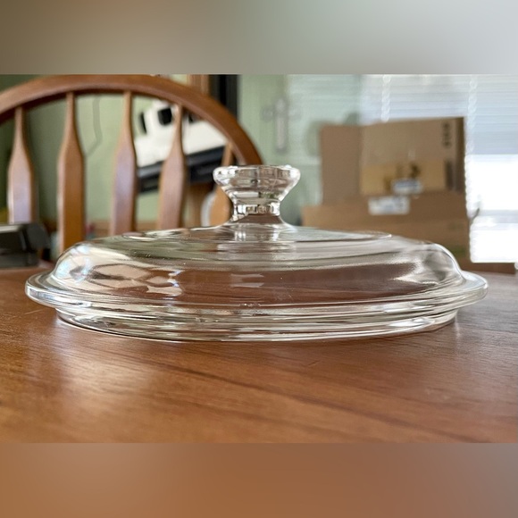 **LID ONLY** - Pyrex - P81C—13 - Diameter 6.25” - Clear Replacement Glass - Picture 3 of 8